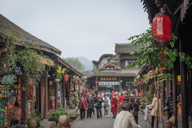 经常喝咖啡，是否会造成钙质流失？